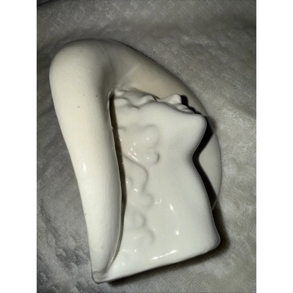 Vintage Pottery Art Deco Lady Head Vase Wall Pocket